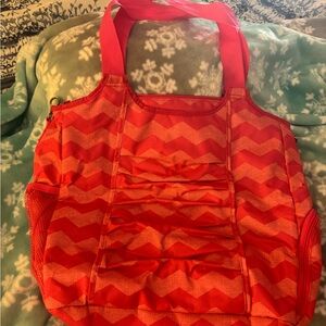 Thirty-One All Pro Pink Chevron Coral Punch Gym/Diaper/Yoga/Beach Tote Bag